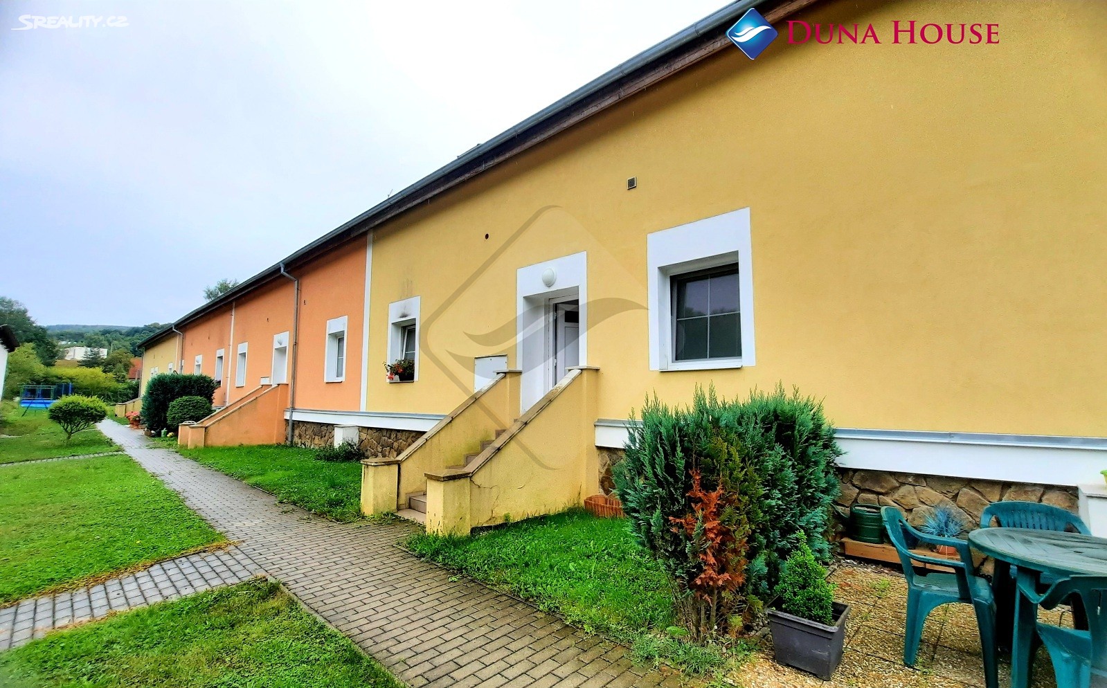 Prodej bytu 1+kk 29 m², Loděnice - Jánská, okres Beroun
