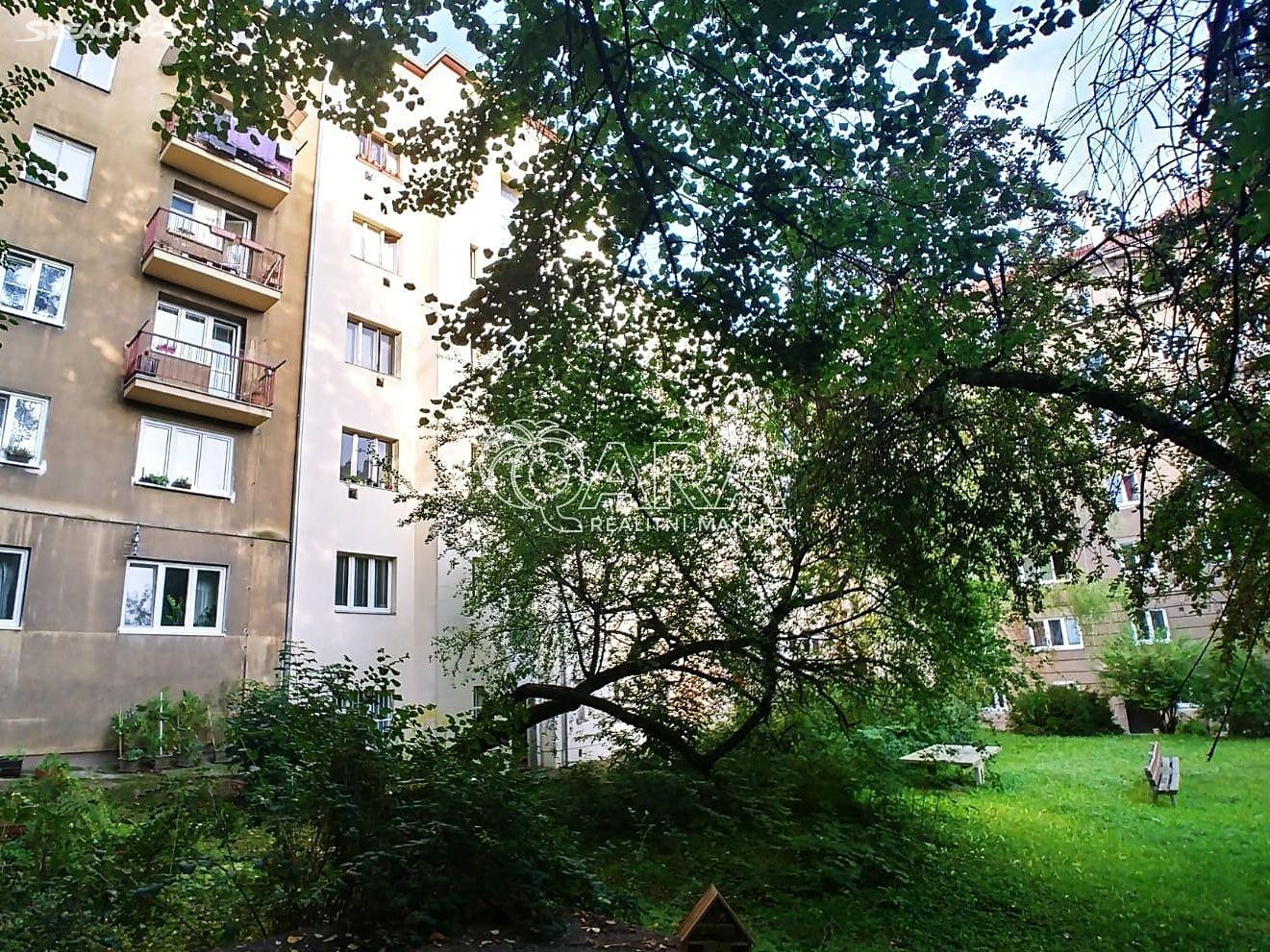 Prodej bytu 1+kk 38 m² (Loft), Viklefova, Praha 3 - Žižkov