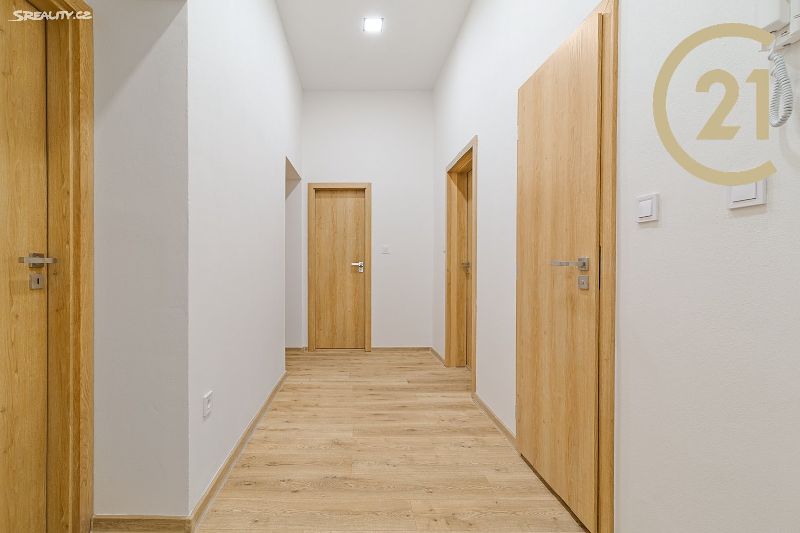 Prodej bytu 2+1 80 m², Zámecký okruh, Opava - Předměstí