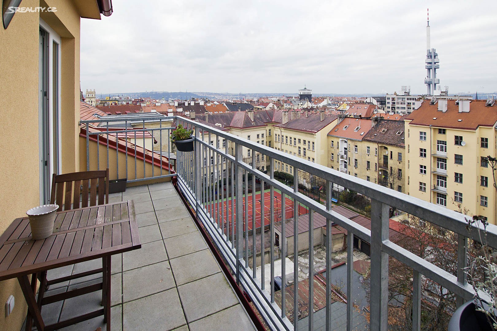 Prodej bytu 2+kk 73 m², Korunní, Praha 3 - Vinohrady