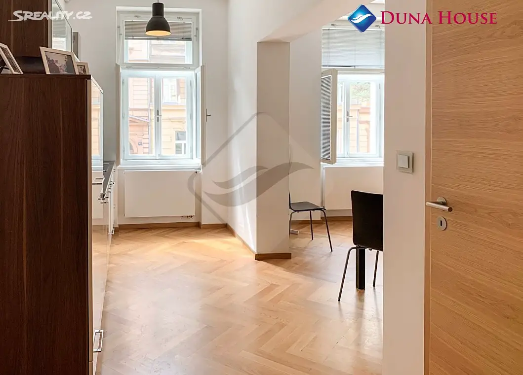 Prodej bytu 3+kk 75 m², Holečkova, Praha 5 - Smíchov