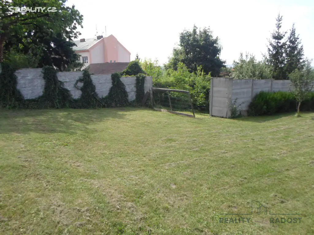 Prodej  stavebního pozemku 1 373 m², Koryčany, okres Kroměříž