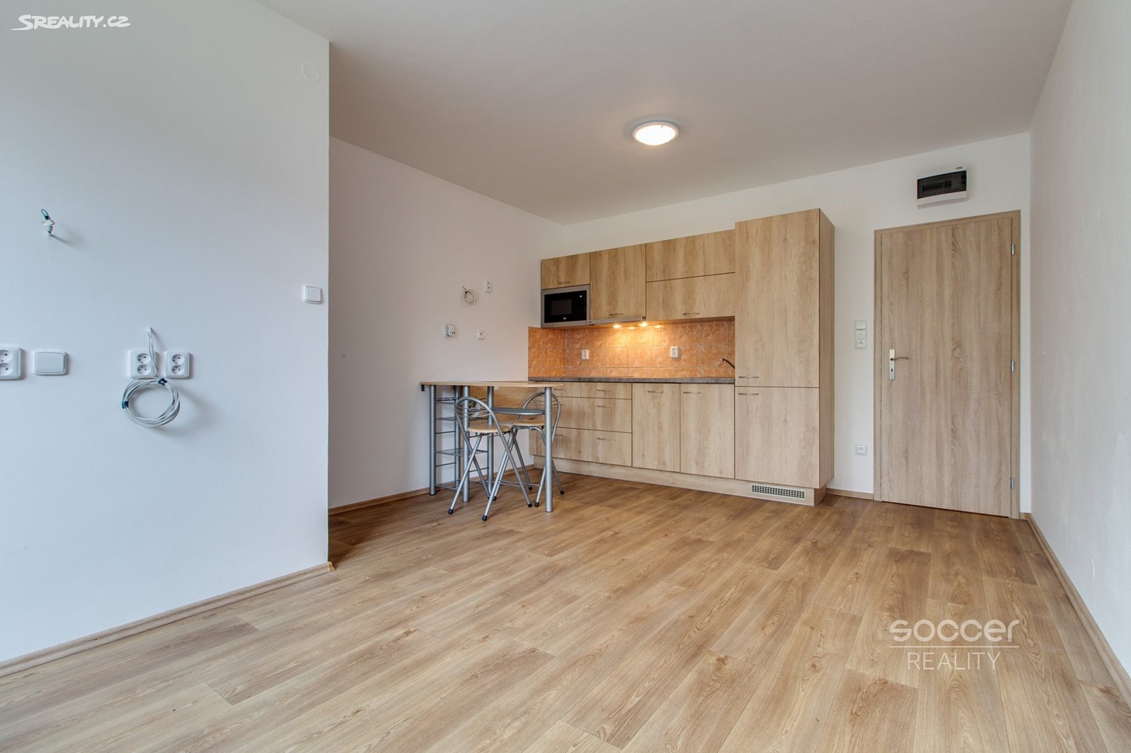 Pronájem bytu 1+kk 29 m², Neustupného, Praha 5 - Stodůlky