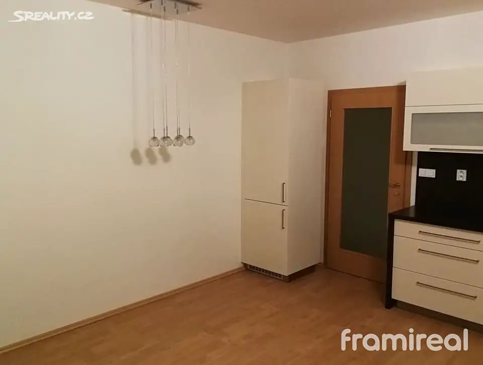 Pronájem bytu 2+1 55 m², Brněnská Pole, Šlapanice