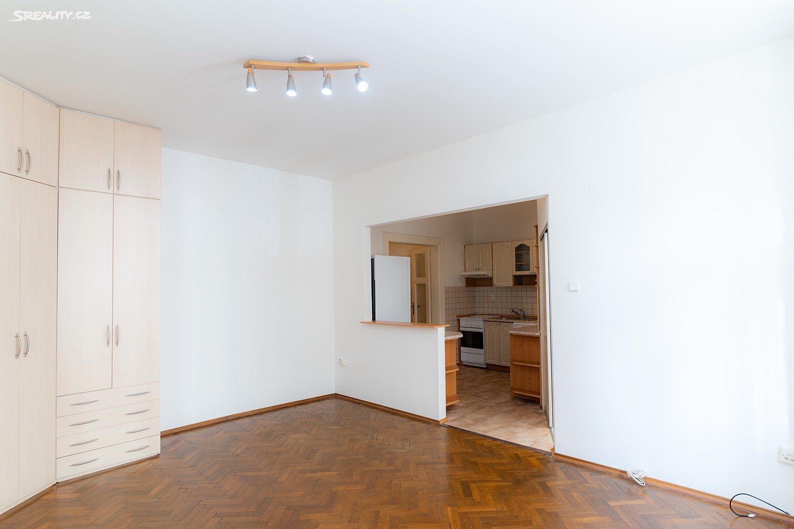 Pronájem bytu 2+kk 44 m², Korunní, Praha 3 - Vinohrady