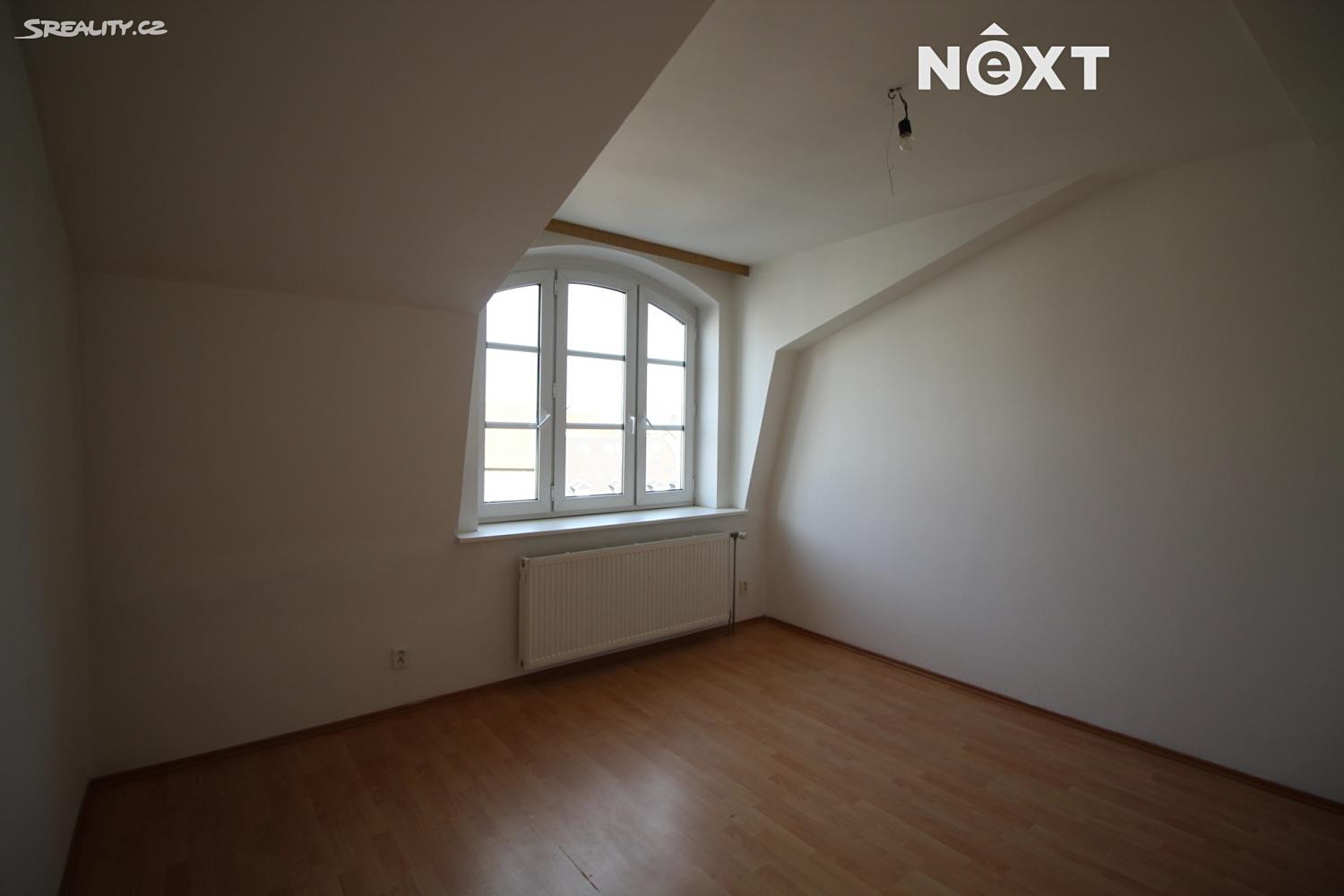 Pronájem bytu 3+1 90 m², Krále Jiřího, Karlovy Vary