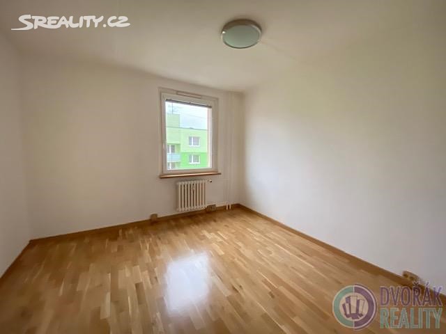 Pronájem bytu 3+1 70 m², Novodvorská, Třebíč - Nové Dvory