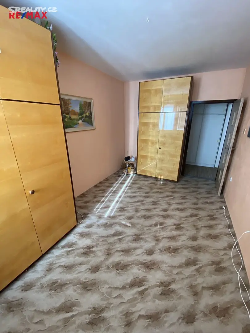 Prodej bytu 1+1 42 m², Děčín - Děčín XXXII-Boletice nad Labem, okres Děčín