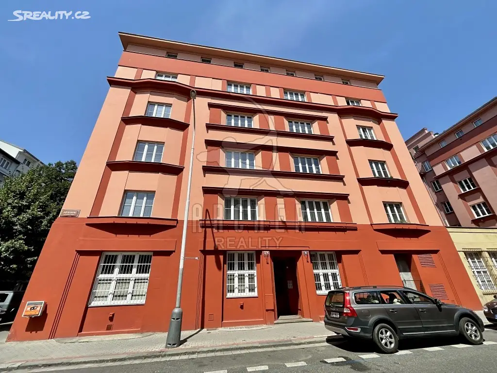 Prodej bytu 2+1 63 m², Přístavní, Praha 7 - Holešovice