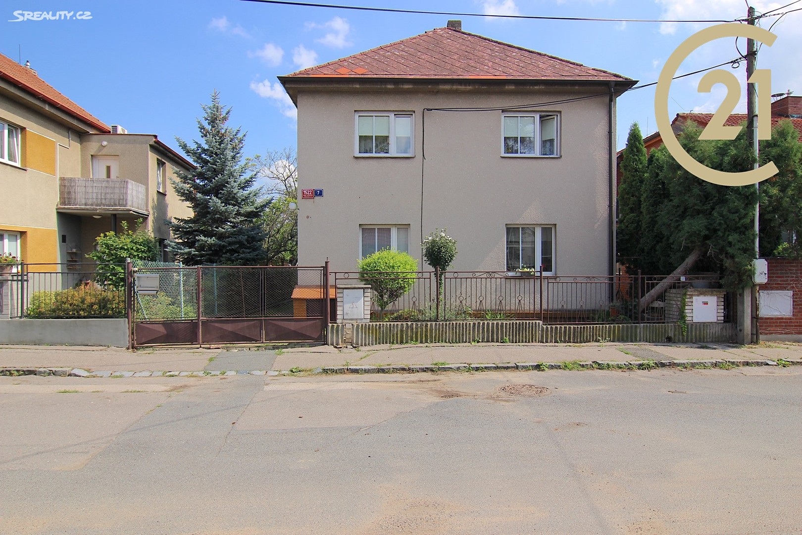 Prodej  rodinného domu 174 m², pozemek 441 m², Zdoňovská, Praha - Horní Počernice