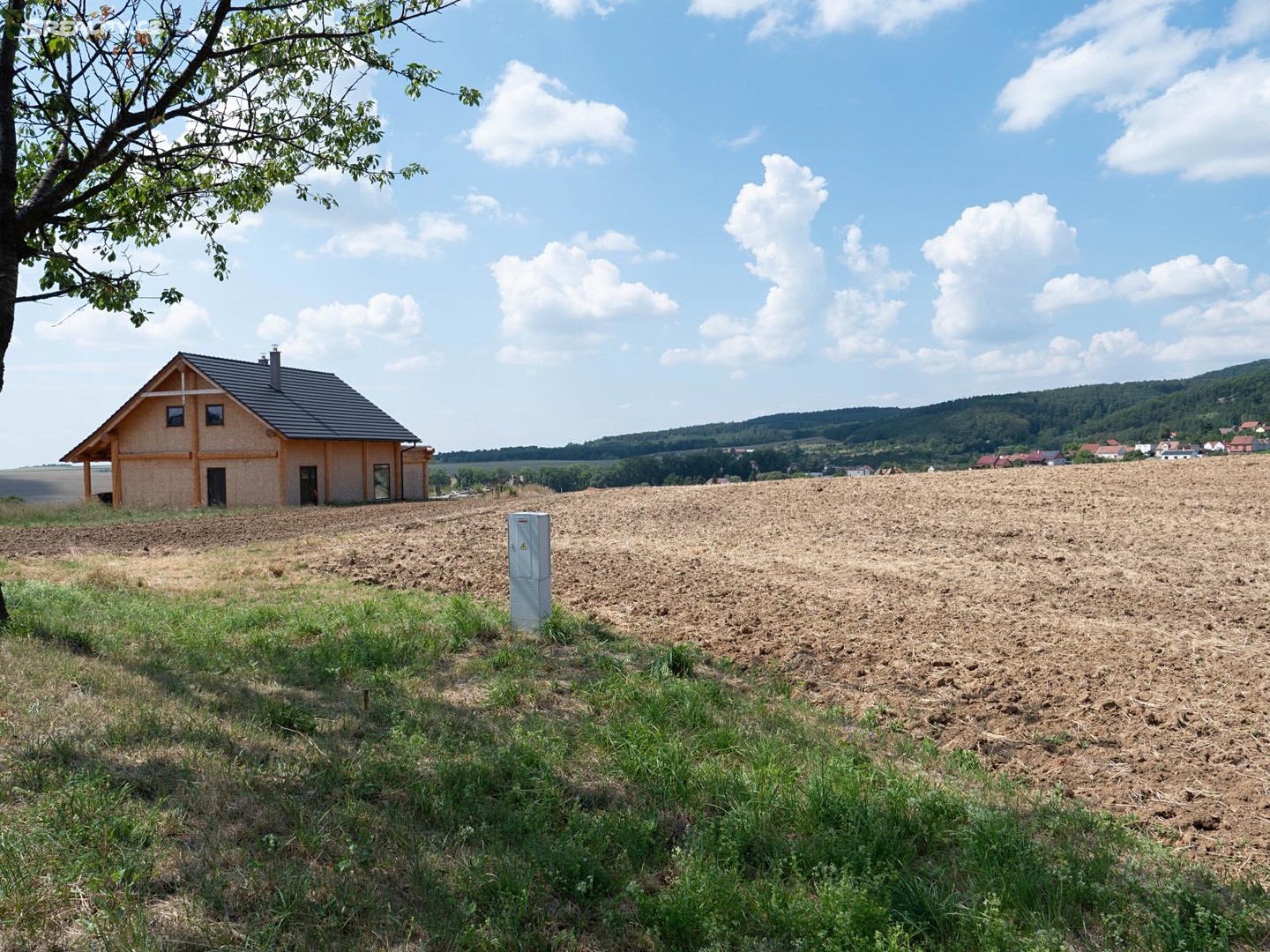Prodej  stavebního pozemku 6 598 m², Vřesovice, okres Hodonín