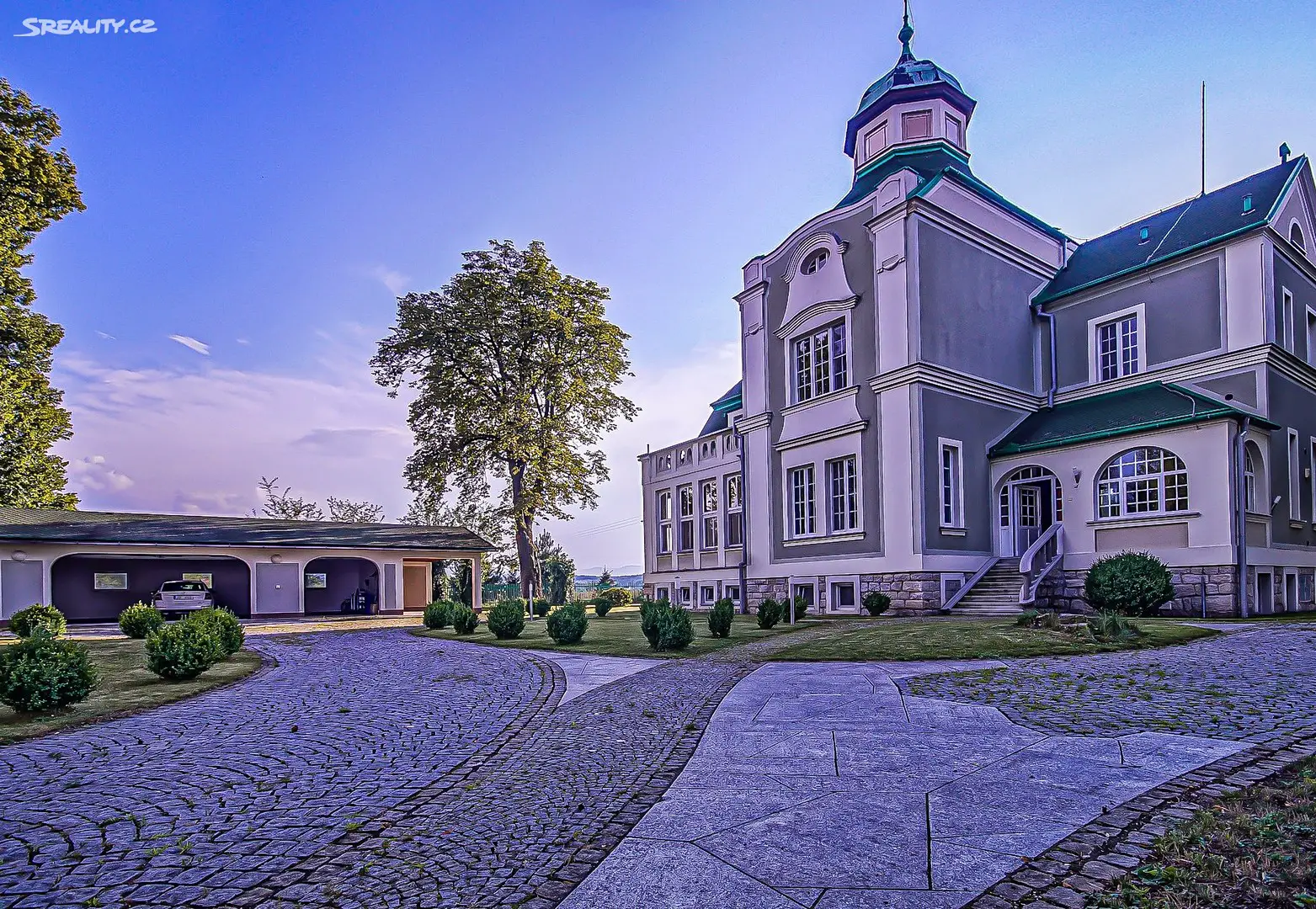 Prodej  vily 550 m², pozemek 10 897 m², Velká Kraš, okres Jeseník