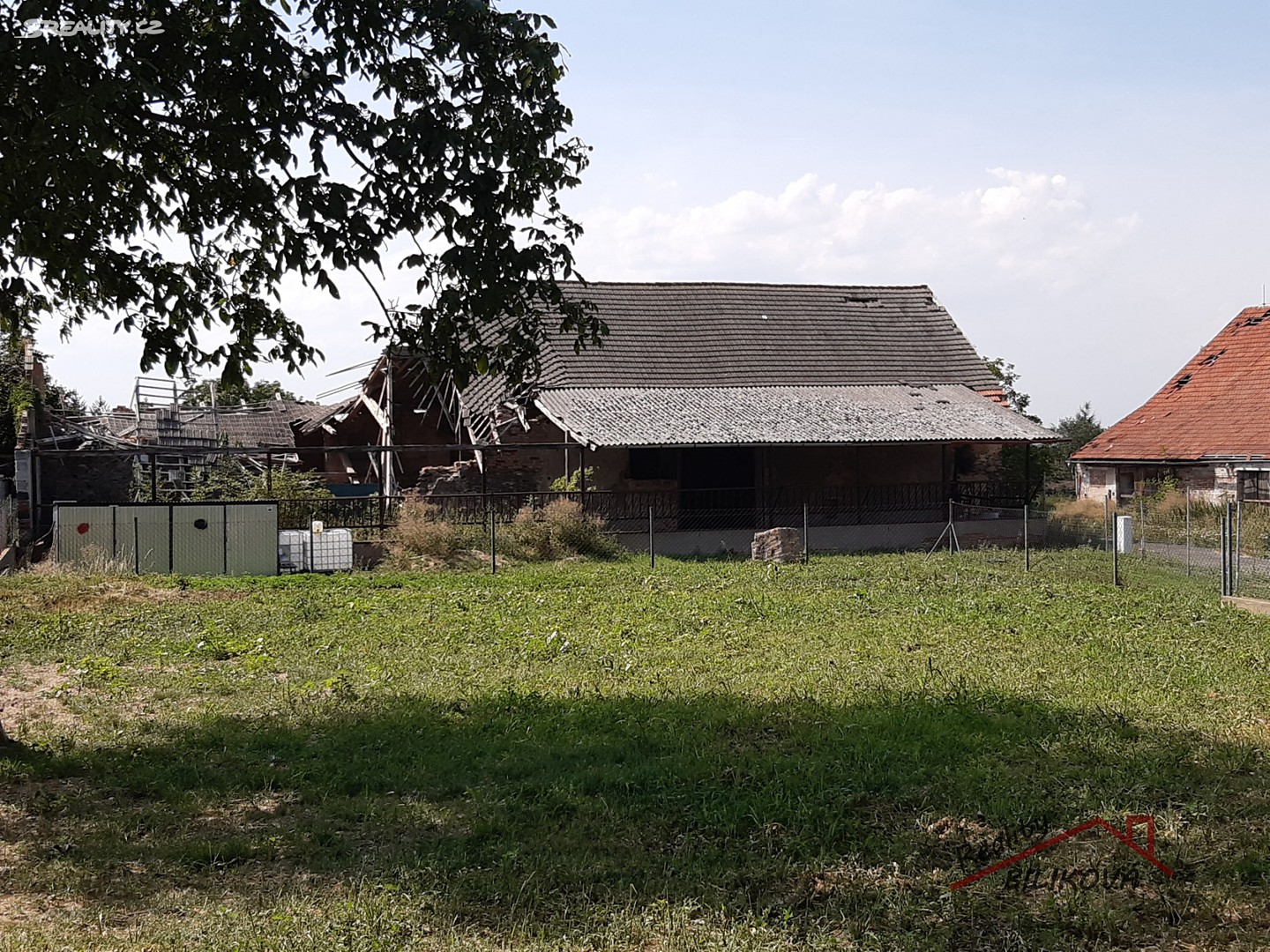 Prodej  komerčního pozemku 540 m², Dolní Chvatliny - Mančice, okres Kolín