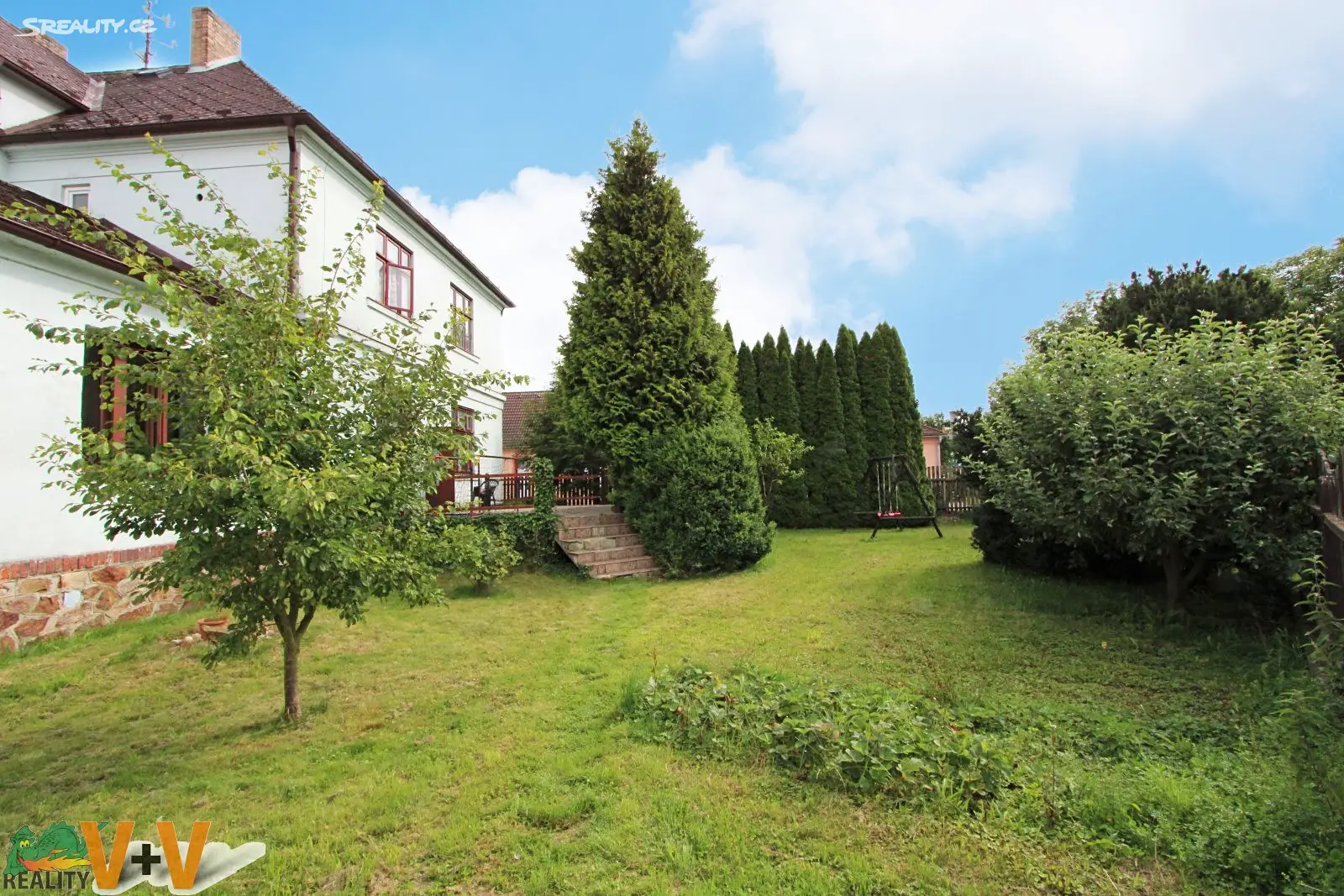 Prodej  rodinného domu 400 m², pozemek 883 m², Luční, Hrdějovice
