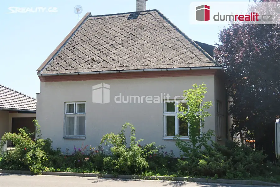 Prodej  stavebního pozemku 798 m², Rymice, okres Kroměříž