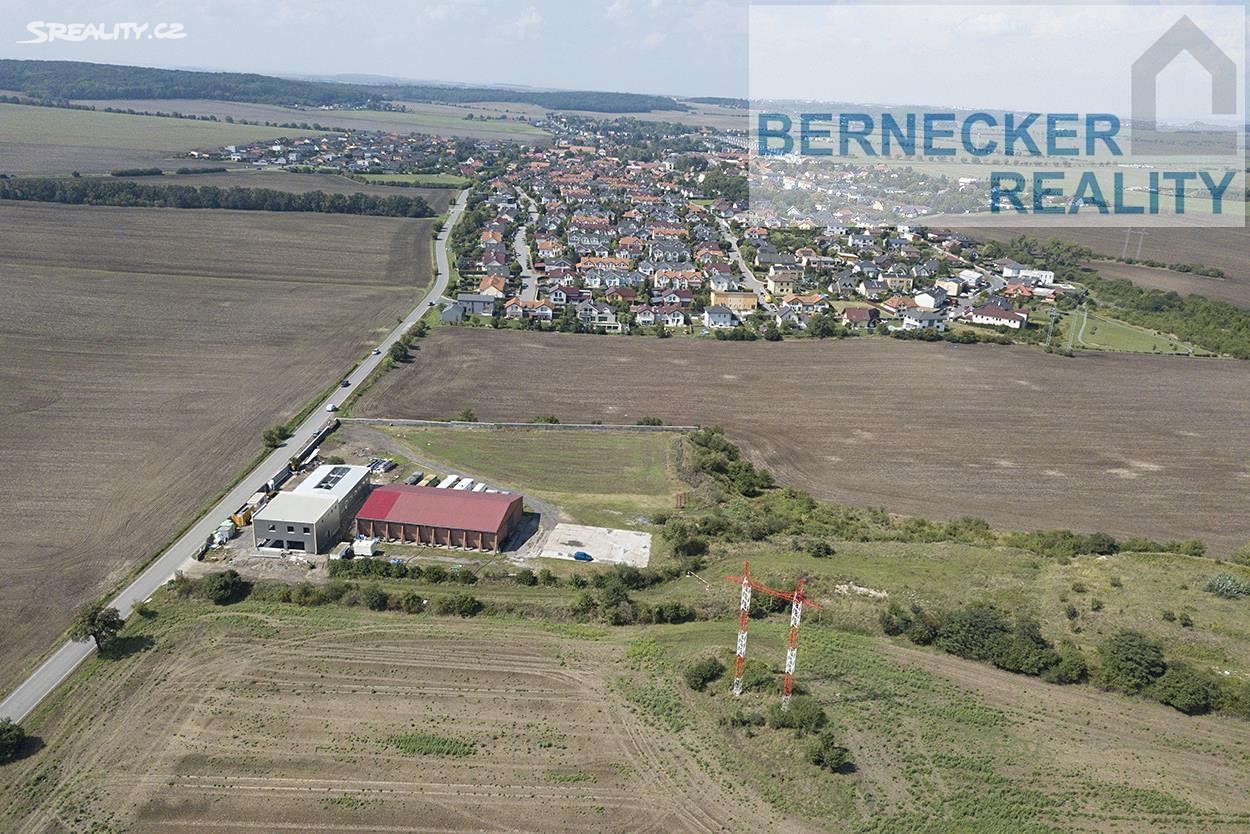 Prodej  komerčního pozemku 7 340 m², Bašť, okres Praha-východ
