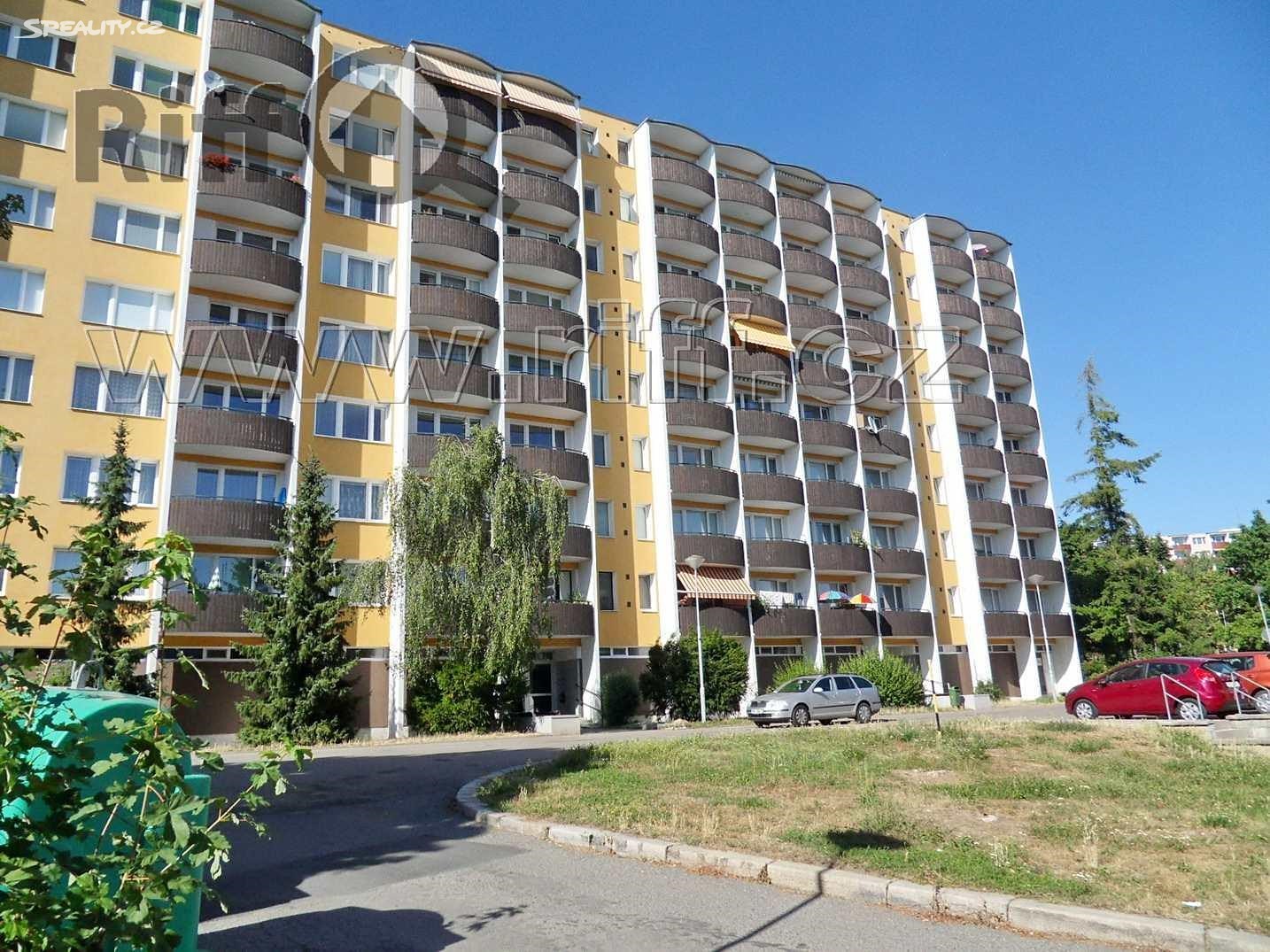 Pronájem bytu 1+1 27 m², Haškova, Brno - Lesná