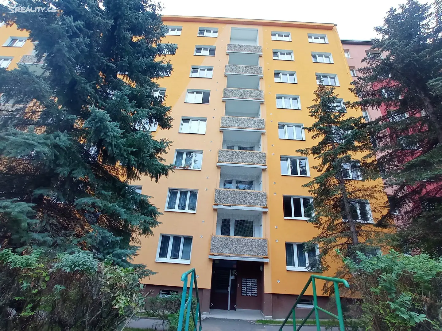Pronájem bytu 1+1 36 m², Školní pěšina, Chomutov