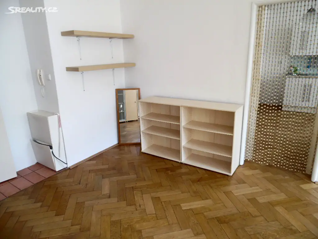 Pronájem bytu 1+1 30 m², Milady Horákové, Praha 7 - Holešovice