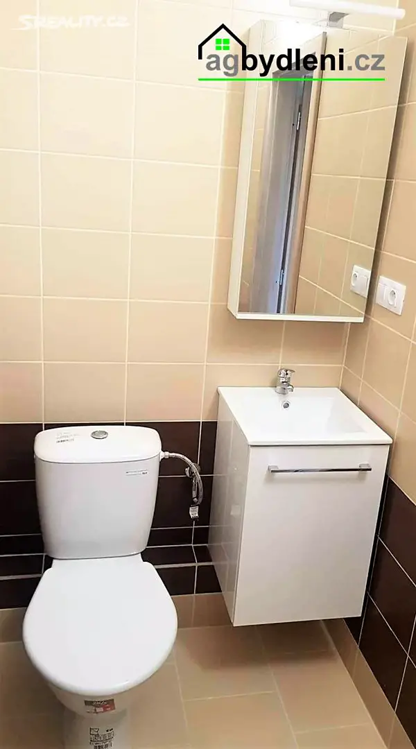 Pronájem bytu 2+kk 52 m², Bohušova, Planá