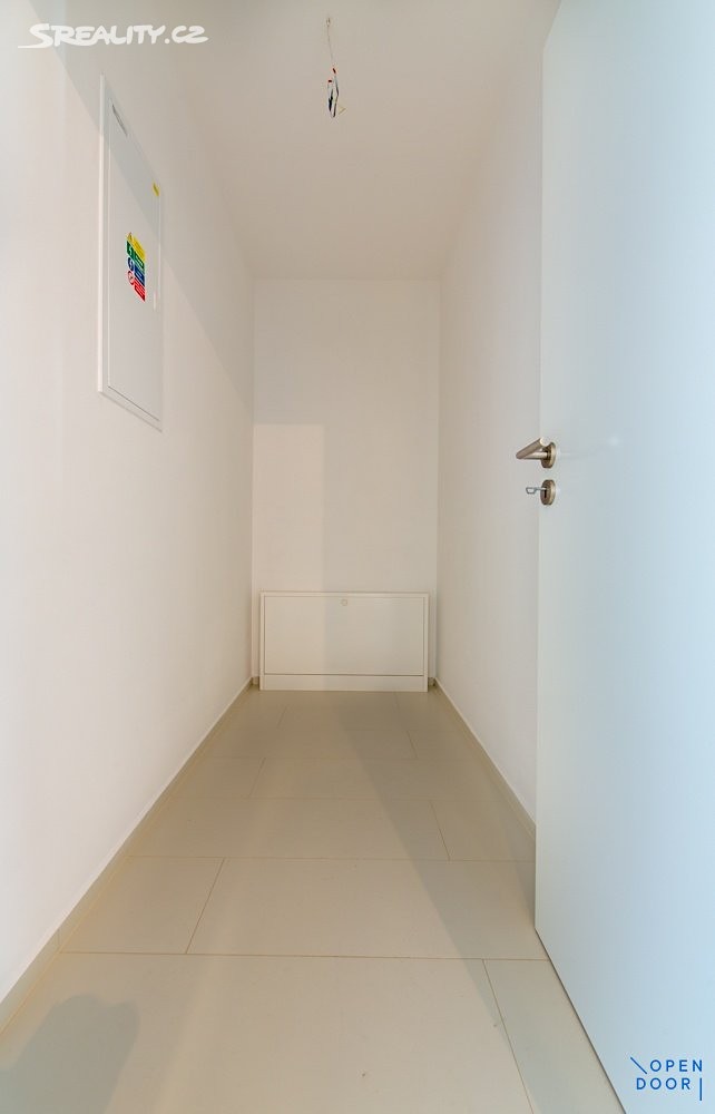 Pronájem bytu 3+kk 72 m², Za školou, Praha 9 - Kyje