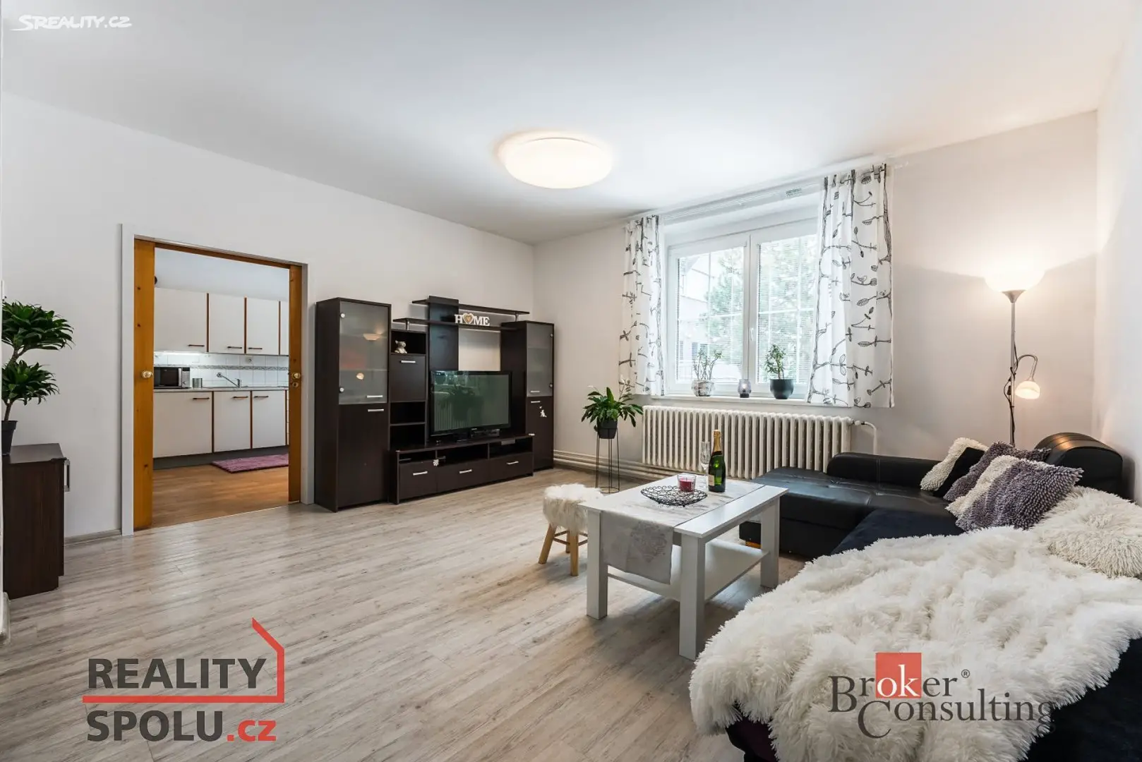 Prodej  rodinného domu 152 m², pozemek 246 m², Dlouhá, Pardubice - Svítkov