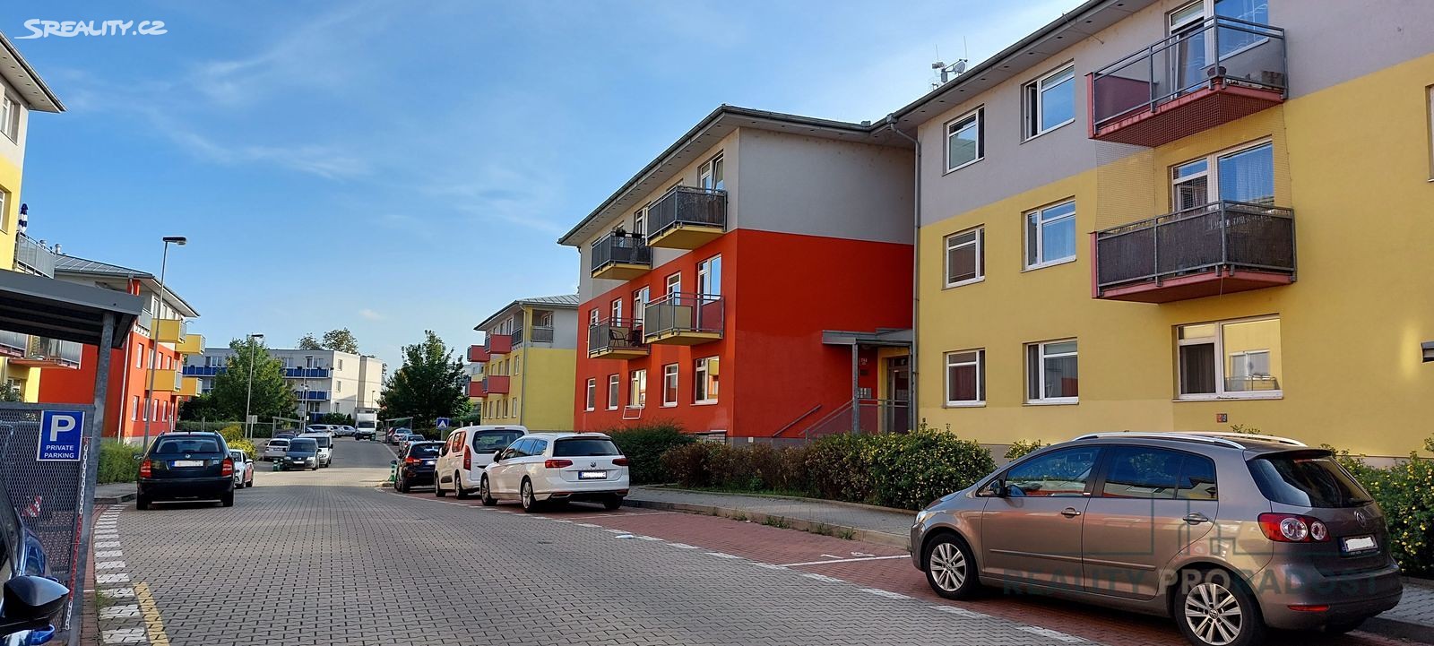 Pronájem bytu 2+kk 44 m², Českodubská, Praha 9 - Vinoř