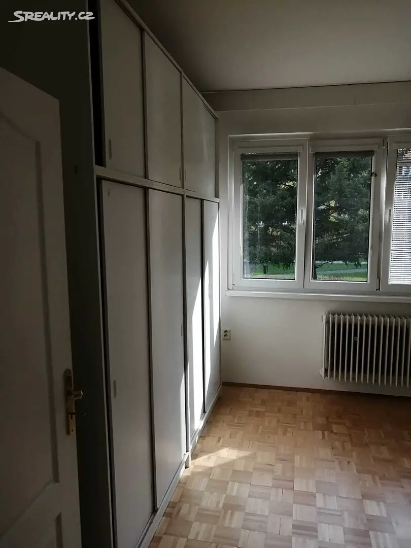 Pronájem bytu 3+1 74 m², Bratří Čapků, Valašské Meziříčí - Krásno nad Bečvou