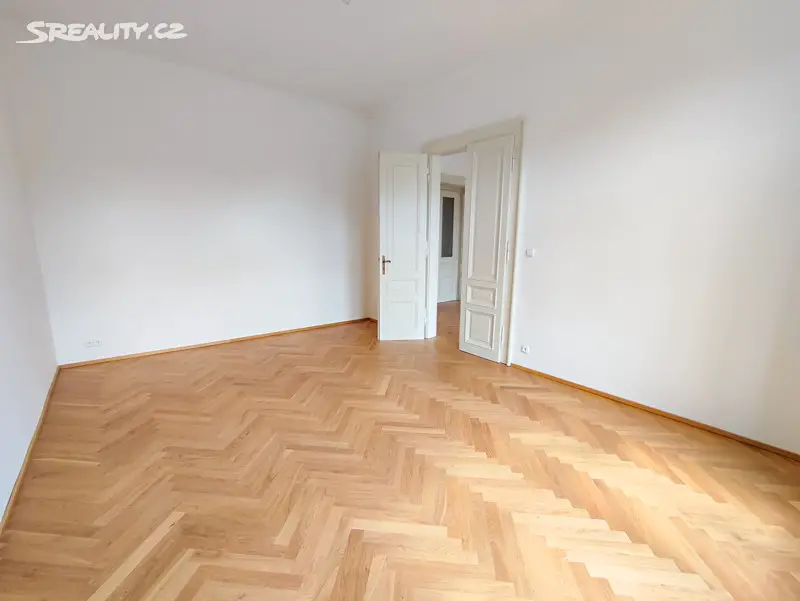 Pronájem bytu 4+1 148 m², náměstí Míru, Praha 2 - Vinohrady