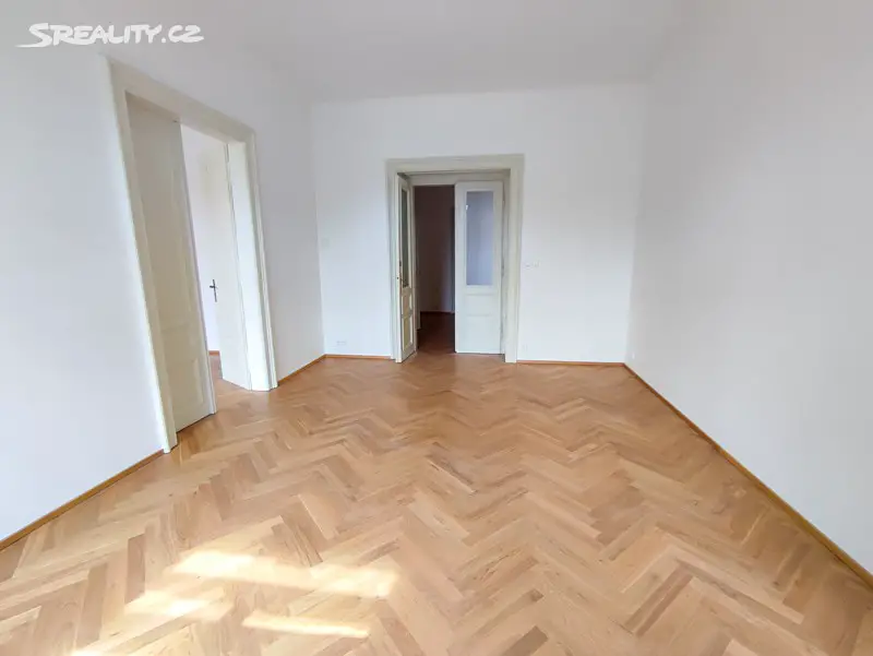 Pronájem bytu 4+1 148 m², náměstí Míru, Praha 2 - Vinohrady