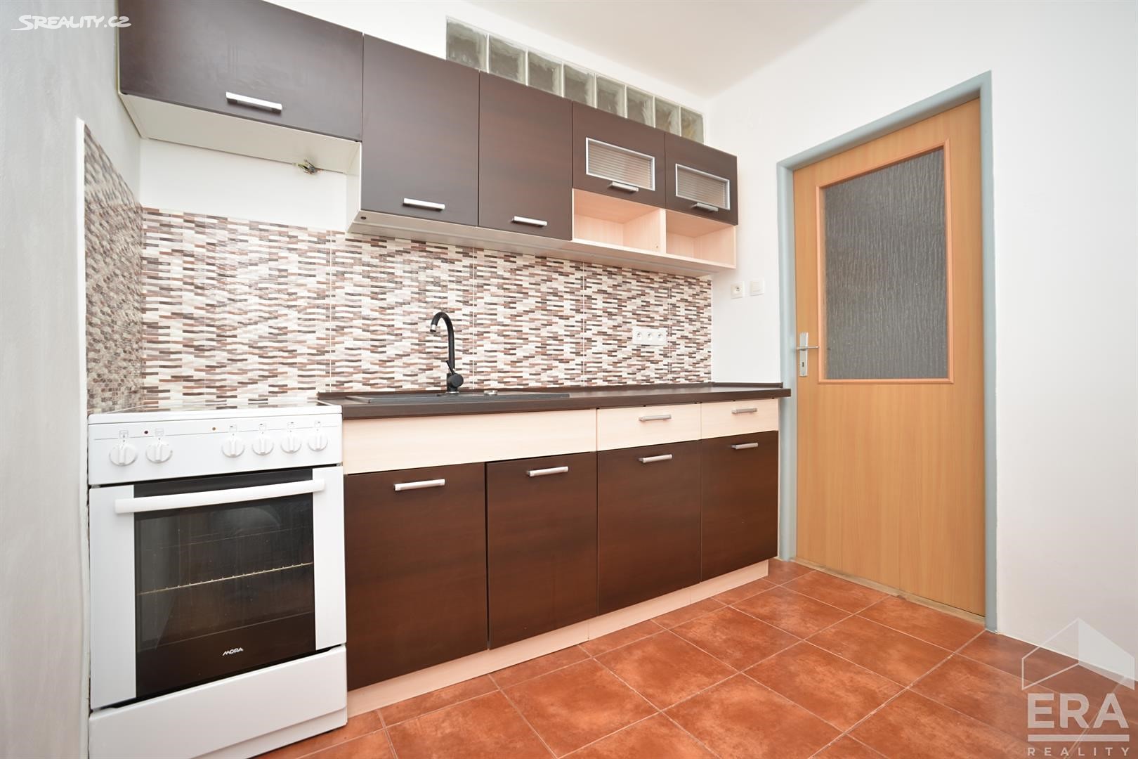 Prodej bytu 1+1 37 m², Nádražní, Kutná Hora - Hlouška