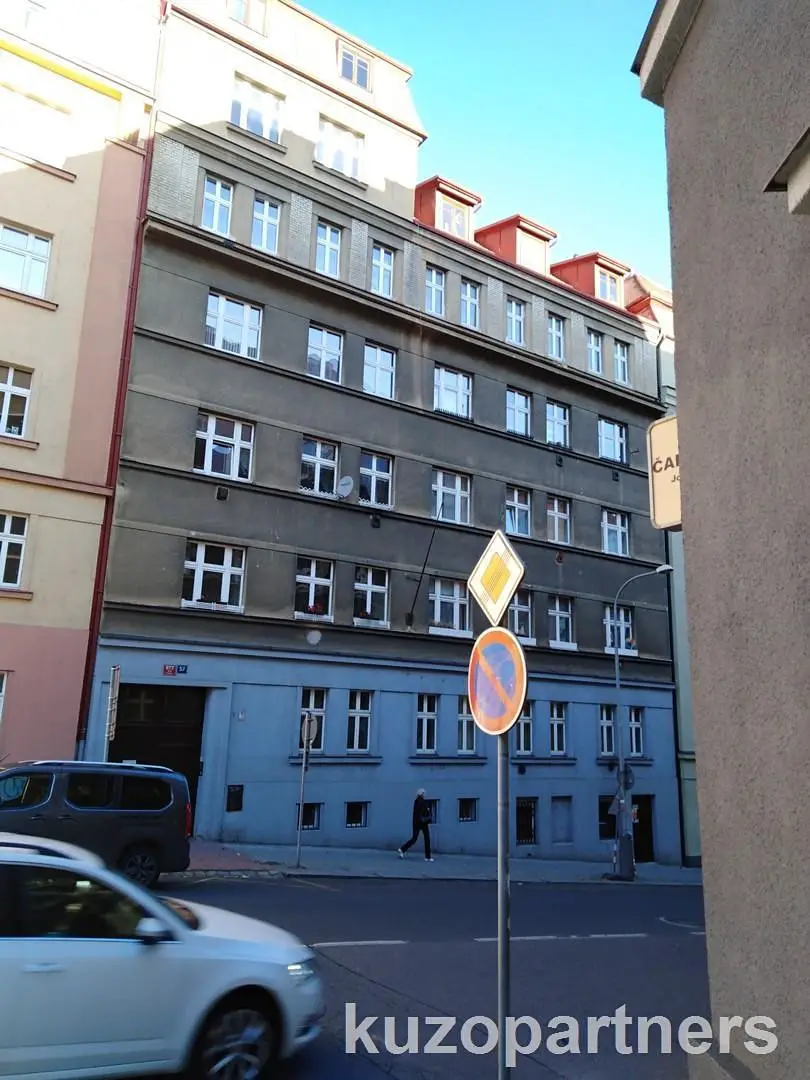 Prodej bytu 3+1 93 m², Na Jezerce, Praha 4 - Nusle