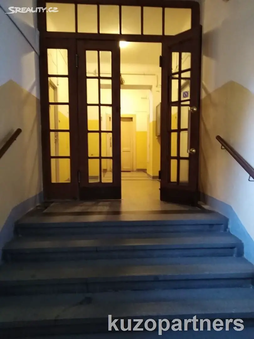 Prodej bytu 3+1 93 m², Na Jezerce, Praha 4 - Nusle
