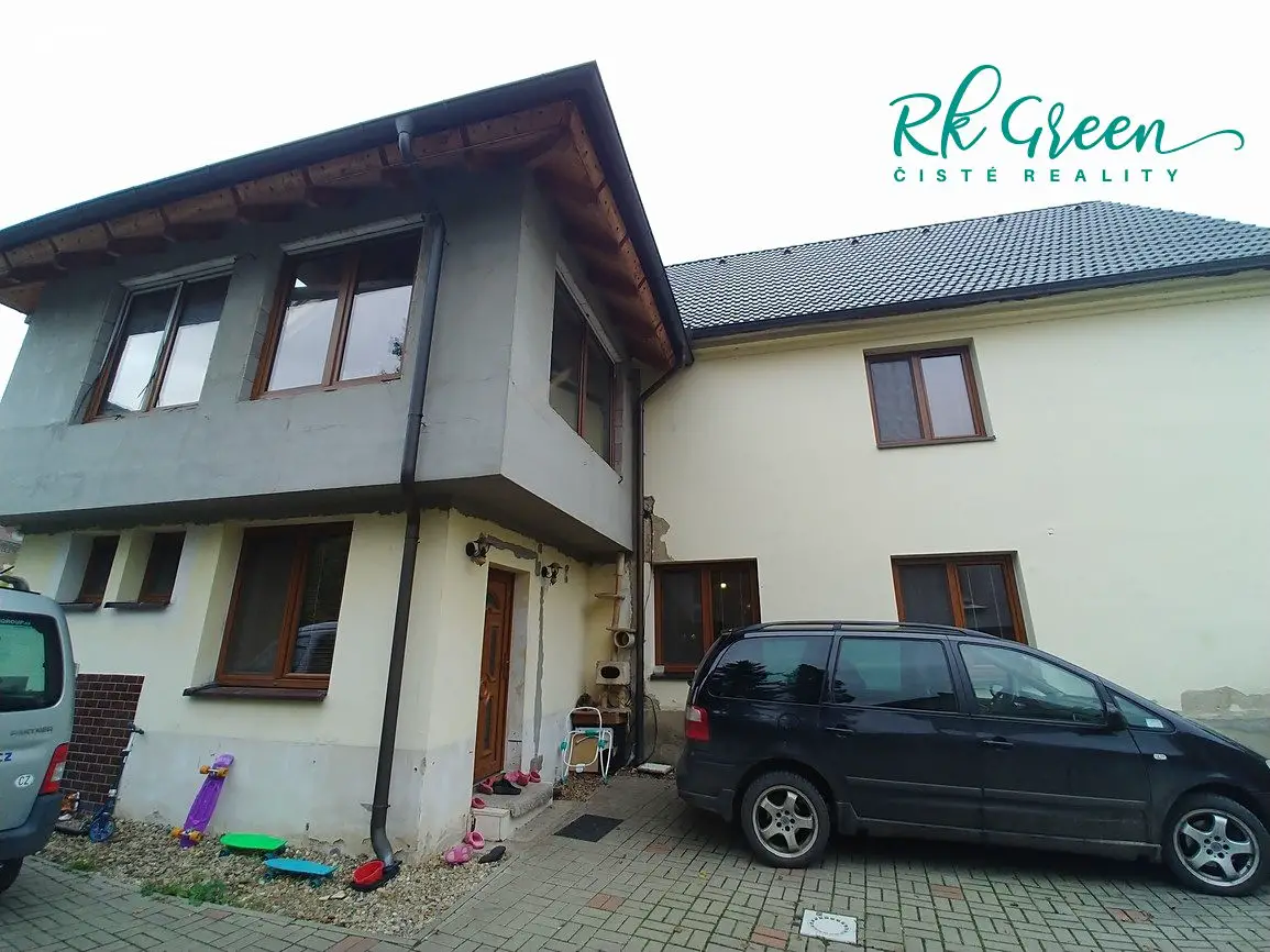 Prodej  rodinného domu 250 m², pozemek 1 100 m², Býčkovice, okres Litoměřice