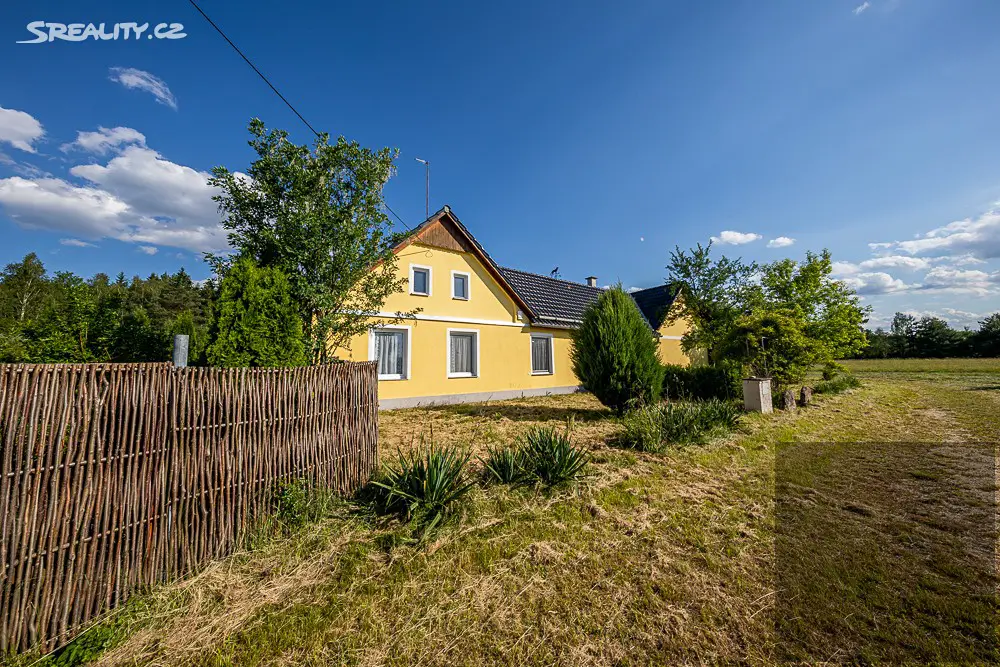 Prodej  rodinného domu 277 m², pozemek 500 m², Hranice - Trpnouze, okres České Budějovice