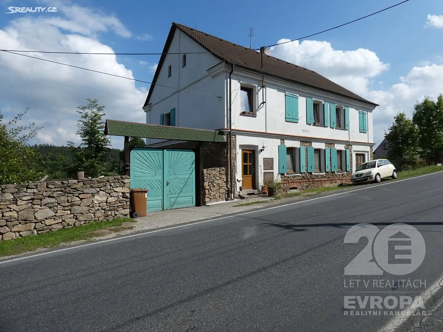 Prodej  rodinného domu 290 m², pozemek 3 888 m², Oselce - Kotouň, okres Plzeň-jih