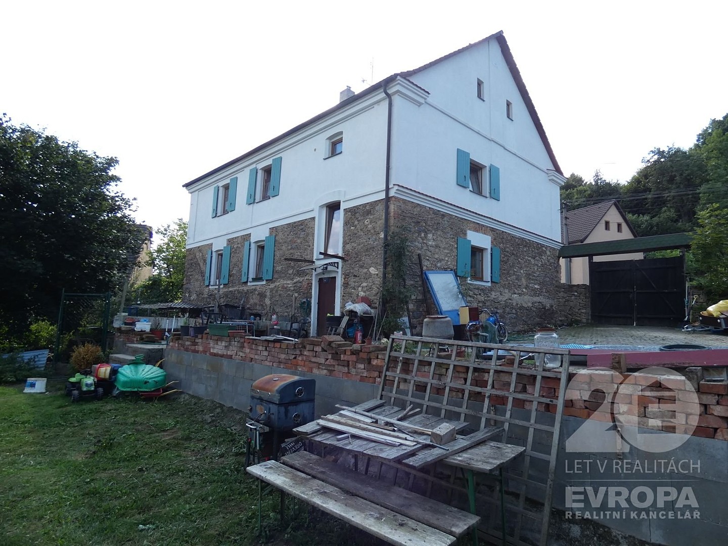 Prodej  rodinného domu 290 m², pozemek 3 888 m², Oselce - Kotouň, okres Plzeň-jih