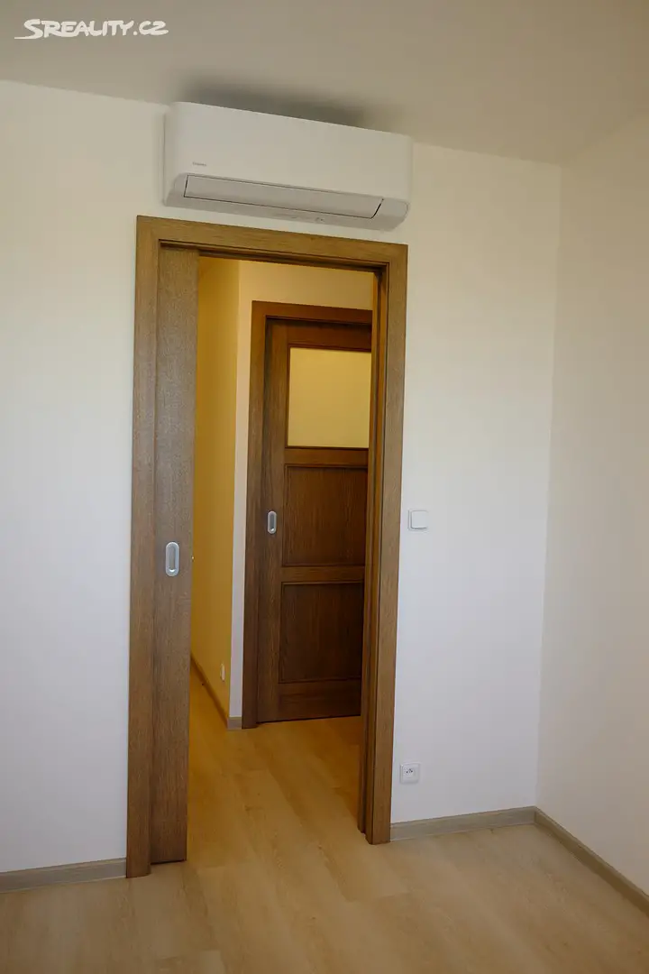 Pronájem bytu 2+kk 47 m², Kukučínova, Praha 4 - Krč