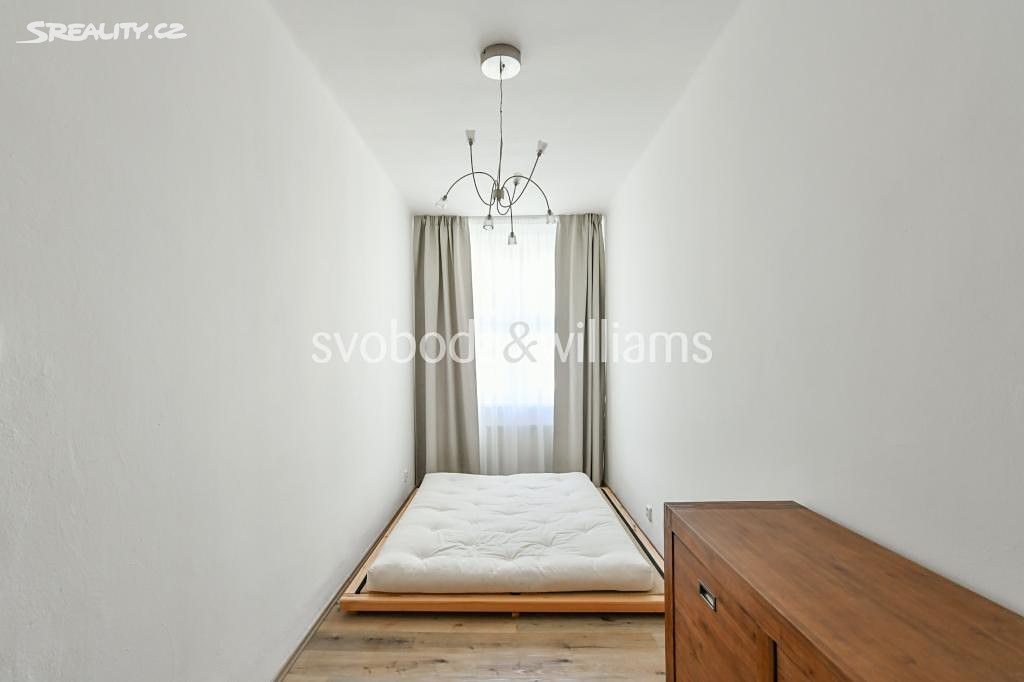 Pronájem bytu 3+1 110 m², Šternberkova, Praha 7 - Holešovice