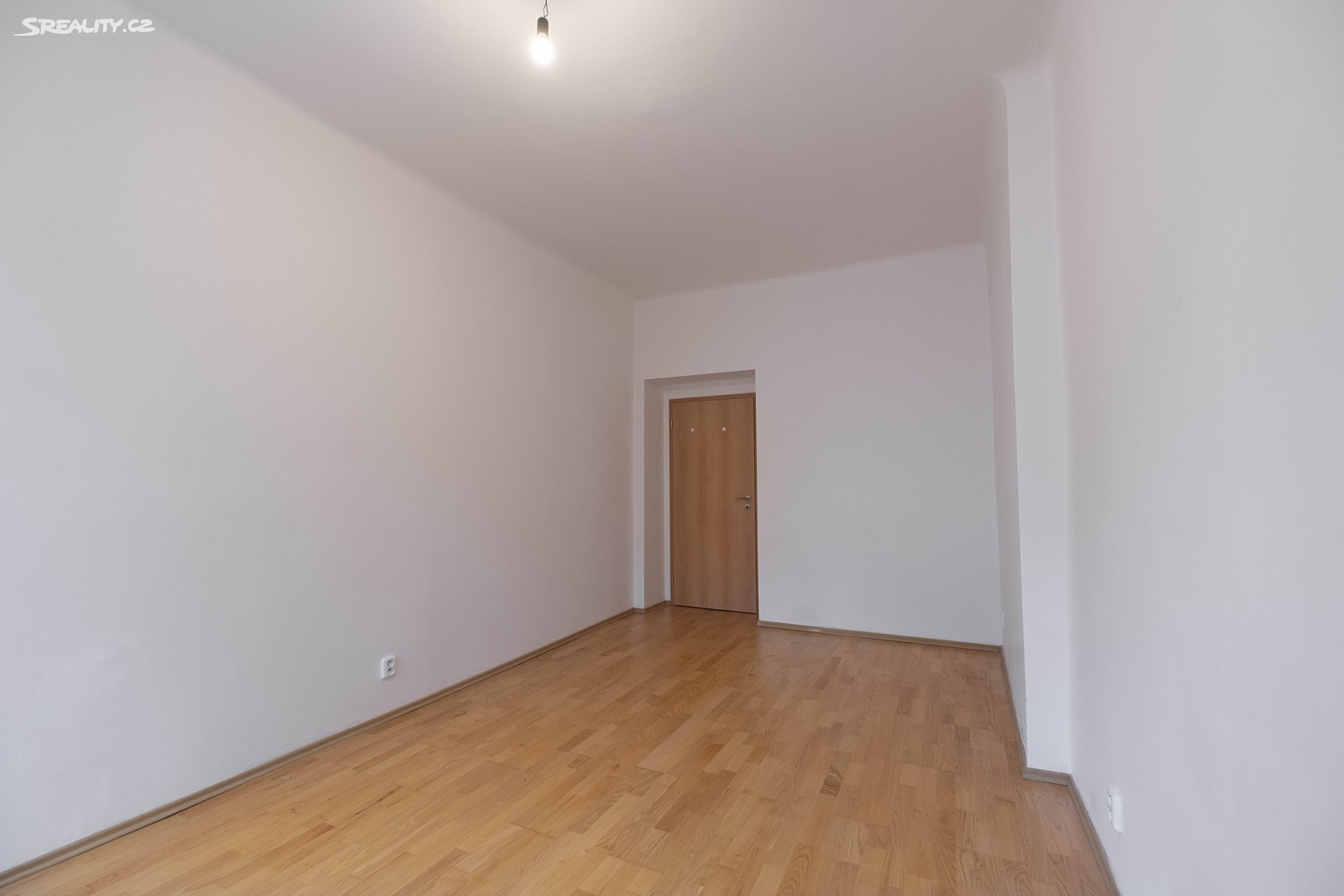 Pronájem bytu 2+1 61 m², Baranova, Praha 3 - Žižkov
