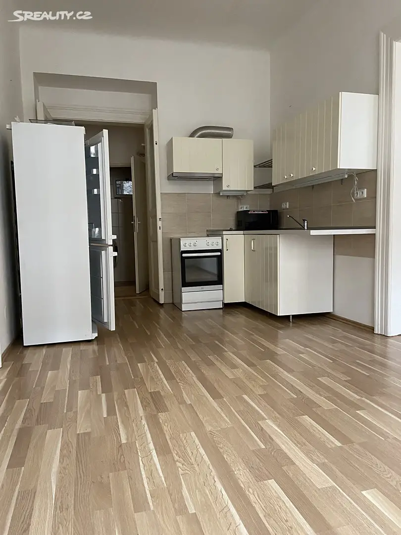 Pronájem bytu 3+kk 70 m², Malá Plynární, Praha - Holešovice