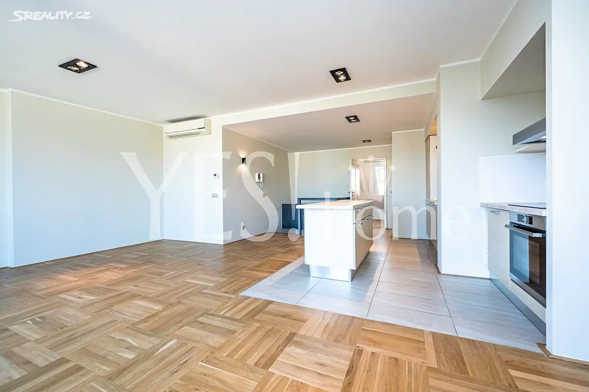 Pronájem bytu 4+kk 131 m² (Mezonet), U Kanálky, Praha 2 - Vinohrady