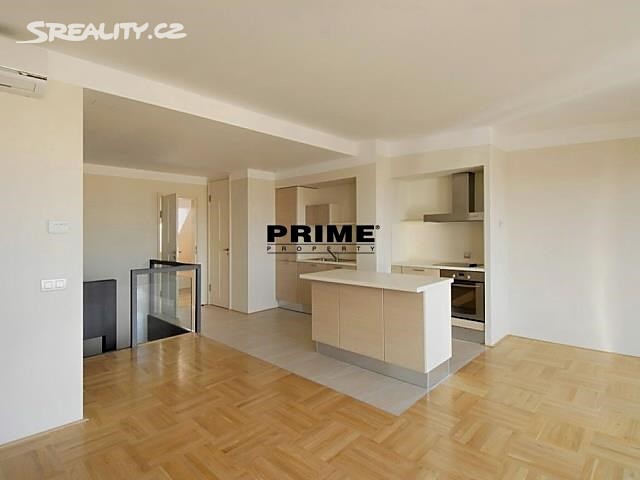 Pronájem bytu 4+kk 120 m² (Mezonet), U Kanálky, Praha 2 - Vinohrady