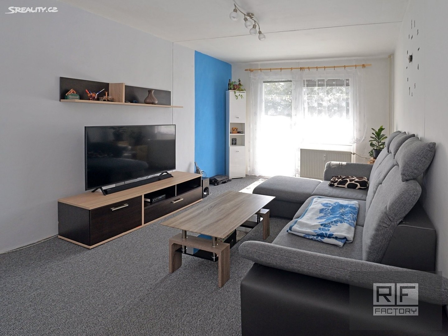 Prodej bytu 2+1 64 m², Sídliště, Hostinné