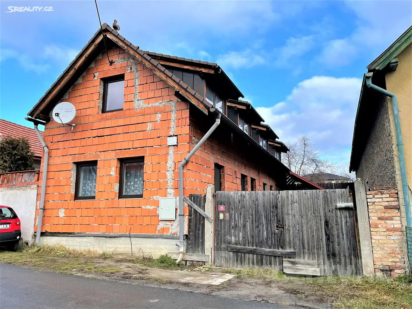 Prodej  rodinného domu 117 m², pozemek 193 m², B. Němcové, Byšice