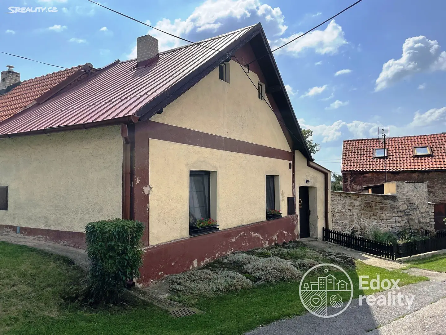 Prodej  rodinného domu 60 m², pozemek 377 m², Černuc, okres Kladno