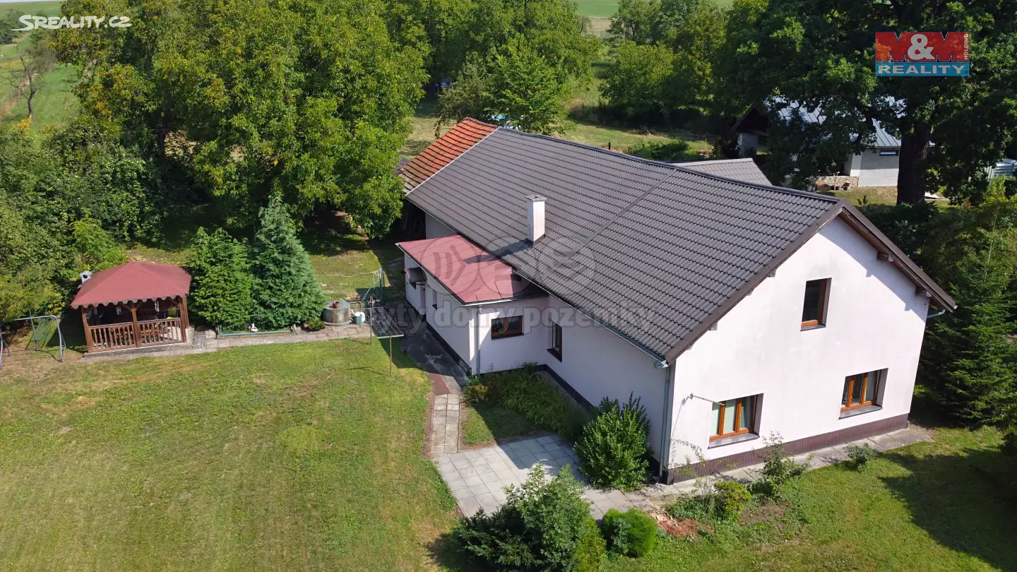 Prodej  rodinného domu 100 m², pozemek 2 370 m², Staříč, okres Frýdek-Místek