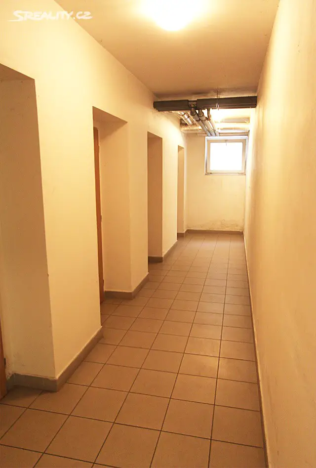 Pronájem bytu 1+kk 49 m² (Podkrovní), Butovská, Jičín - Nové Město