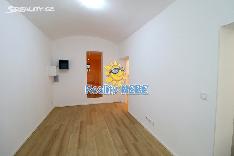 Pronájem bytu 2+kk 36 m², Holečkova, Praha 5