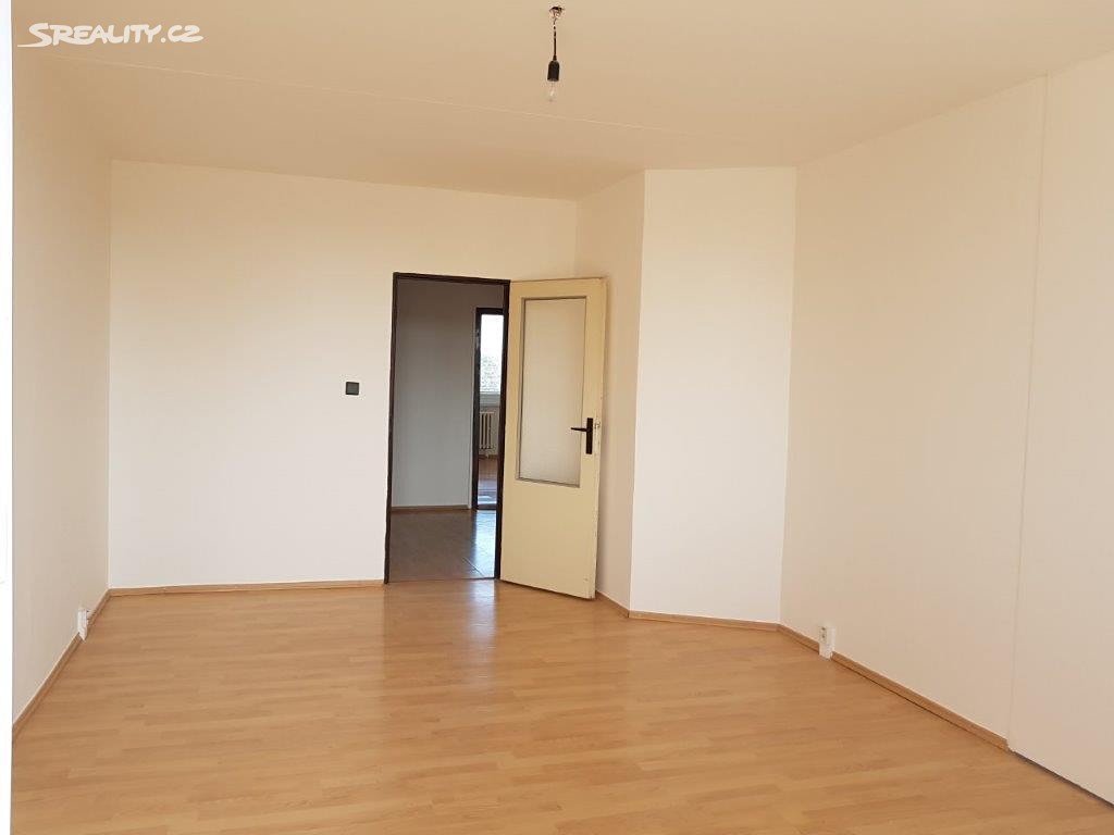Pronájem bytu 3+1 91 m², Ke Kurtům, Praha 4 - Písnice